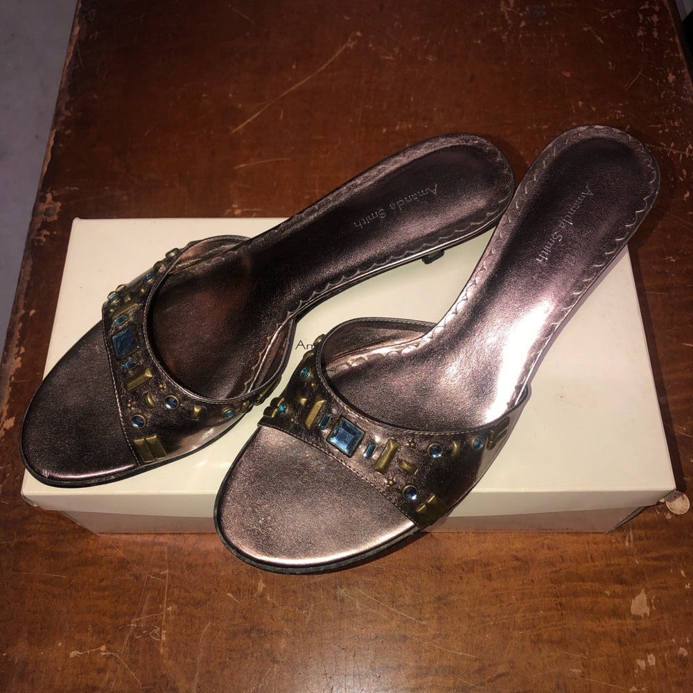 Women's Bronze Metallic Kitten Heel 10